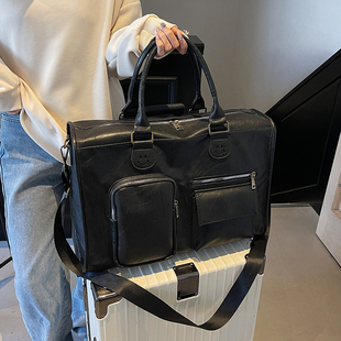 大容量外出旅行包女士时尚 短途机车行李袋斜挎包托特单肩包健身包