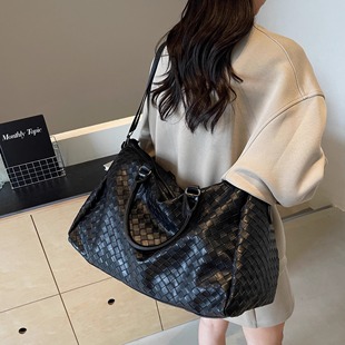 编织手提包行李袋大包软PU登机包运动健身包 皮质旅行包女2024新款