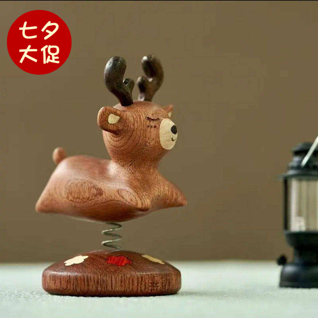 摇摆小麋鹿汽车用装饰摆件会动的车载中控台实木质可爱提新车礼物