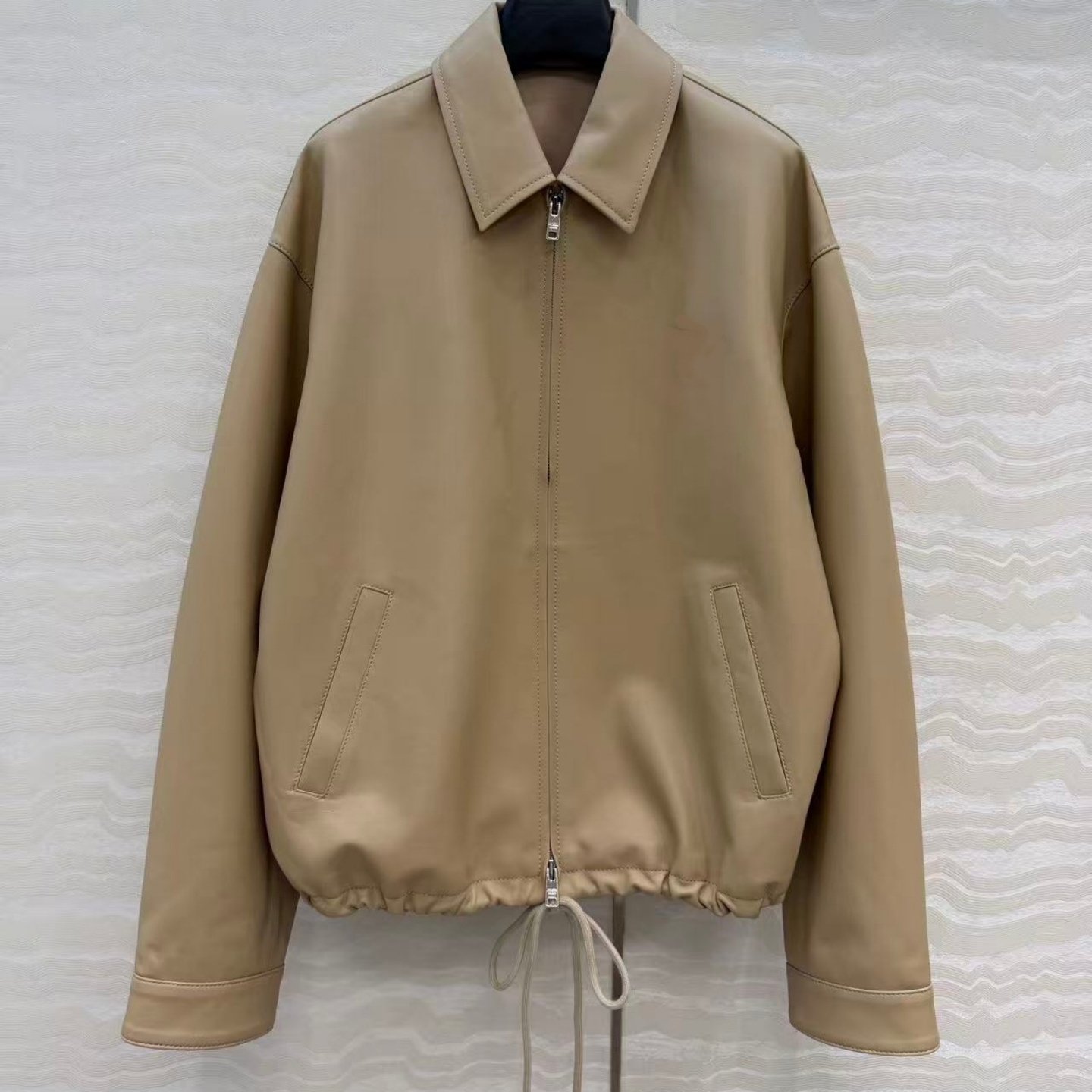 新款进口小羊皮翻领翻领下摆抽绳宽松高腰中长款夹克外套皮衣女,女装/女士精品,皮衣,淘宝优惠券,粉丝福利购,淘宝优惠卷