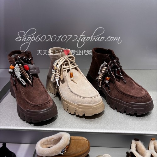 思加图2025秋冬季女靴复古工装靴