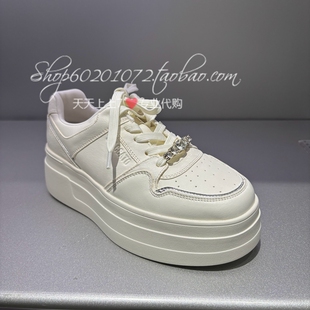Staccato/思加图2026春季女鞋小白鞋厚底板鞋休闲鞋透气单鞋A3832
