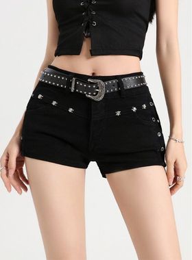 黑色铆钉牛仔短裤女新款低腰设计感美式紧身弹力包臀a字辣妹热裤