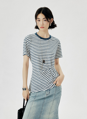 CLMX夏季百搭轻盈圆领修身上衣正肩压褶短袖条纹T恤女