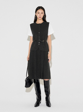 CLMX秋季纯色简约两件套36支全羊毛纱线面料纽扣马甲/压褶针织裙