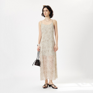 CLMX夏季 气质通勤裙子轻薄飘逸75D雪纺皱印花面料印花吊带连衣裙