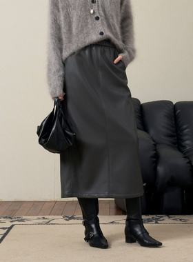 CLMX垂坠利落哑光羊皮肌理感PU皮立裁打造建筑感显瘦高松紧腰半裙