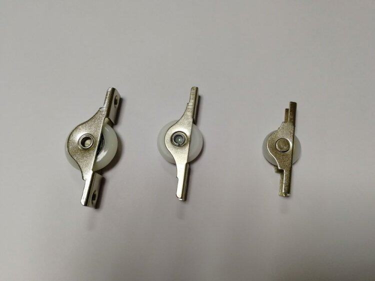 商用打荷台移门小滑轮厨房橱具钢柜滑动轮壁柜滑轮底槽轮钢底辘仔