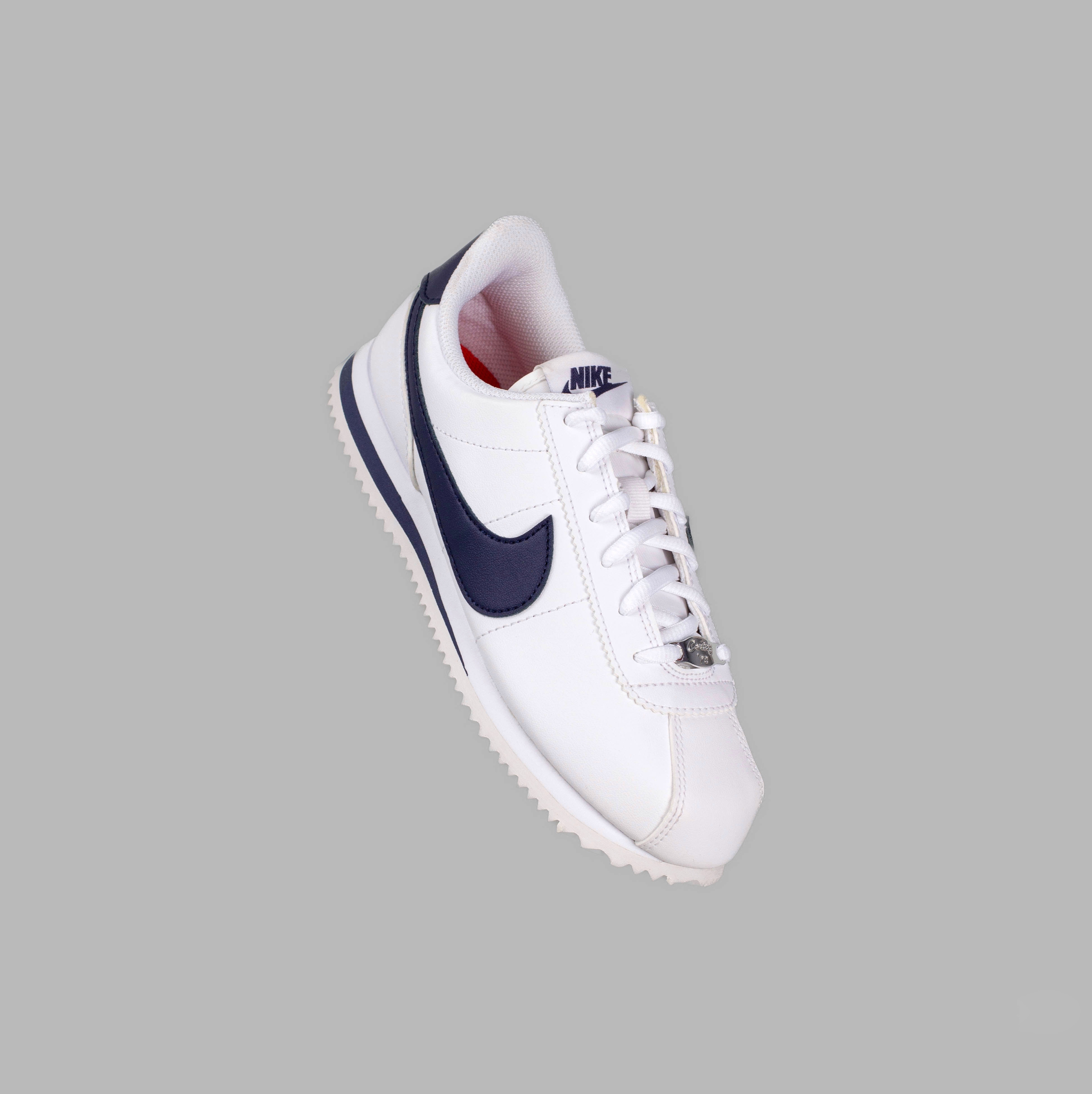 NIKE CORTEZ BASIC SL GS 舒适轻便低帮休闲跑步鞋 904764-106