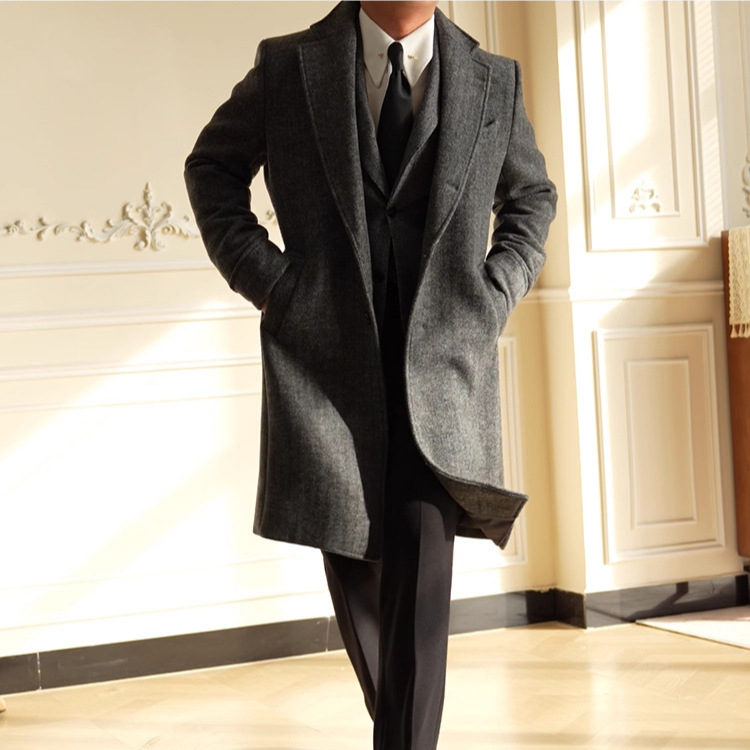 70%羊毛加厚900g柴斯特呢大衣男
