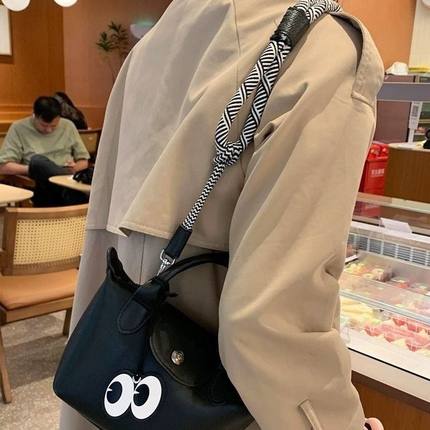 大眼睛真皮包包挂件龙骧包小众高级感挂饰书包装饰配饰车载挂饰