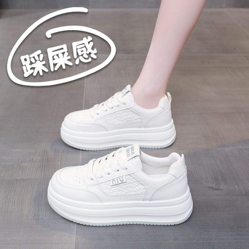 松糕真皮小白板鞋女2025秋季新款厚底运动鞋学生黑白熊猫鞋子34码