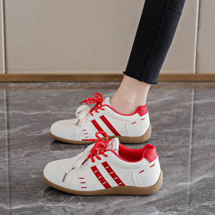 春款女鞋皮面阿甘鞋2026新款平底休闲学生运动小白鞋软底德训鞋子
