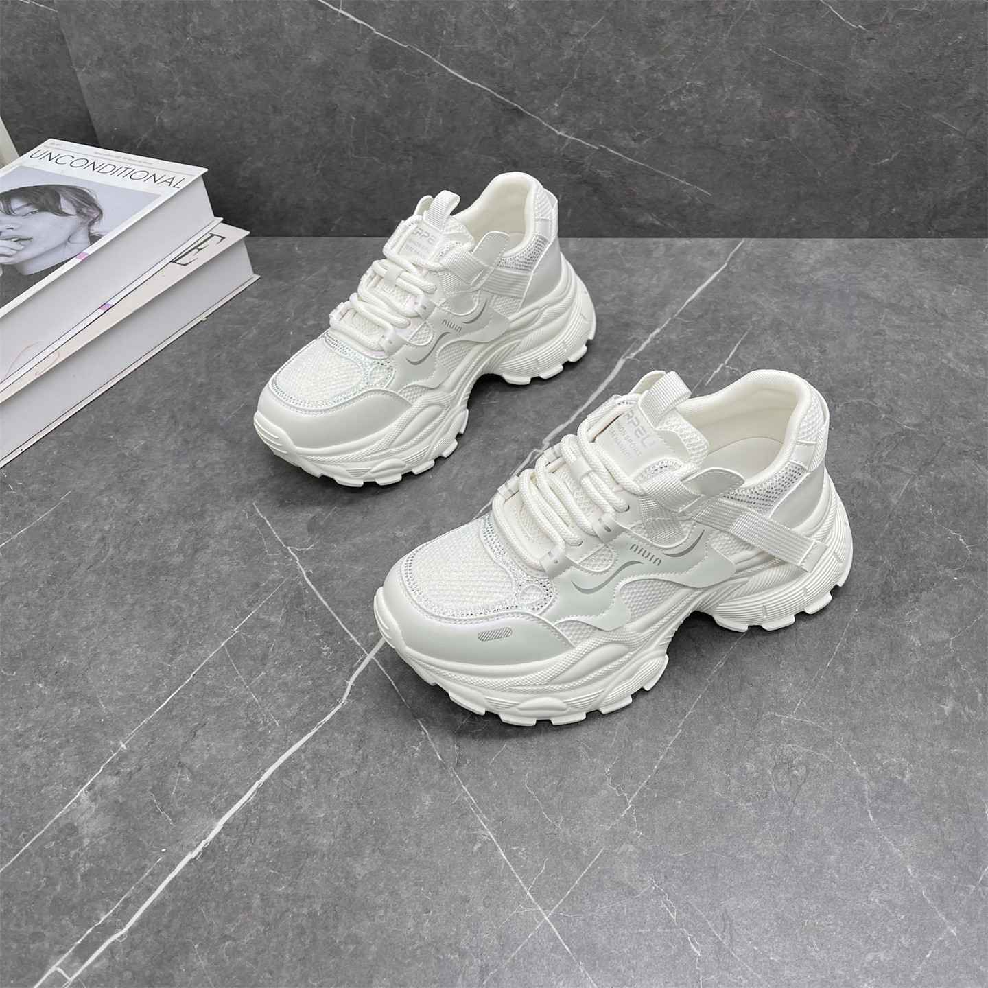 真皮超轻厚底老爹鞋女2026年春季新款网面透气轻便百搭休闲运动鞋