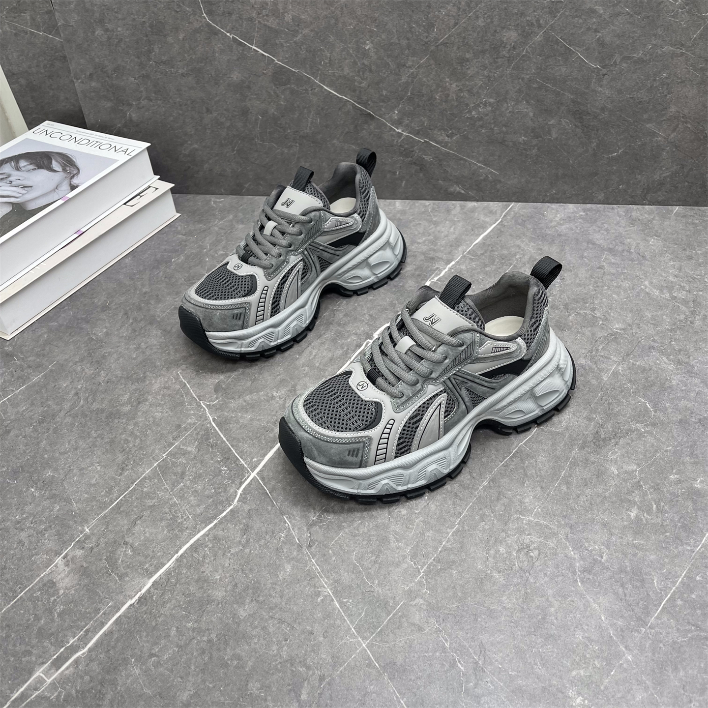 真皮显脚小厚底老爹鞋女2025新款