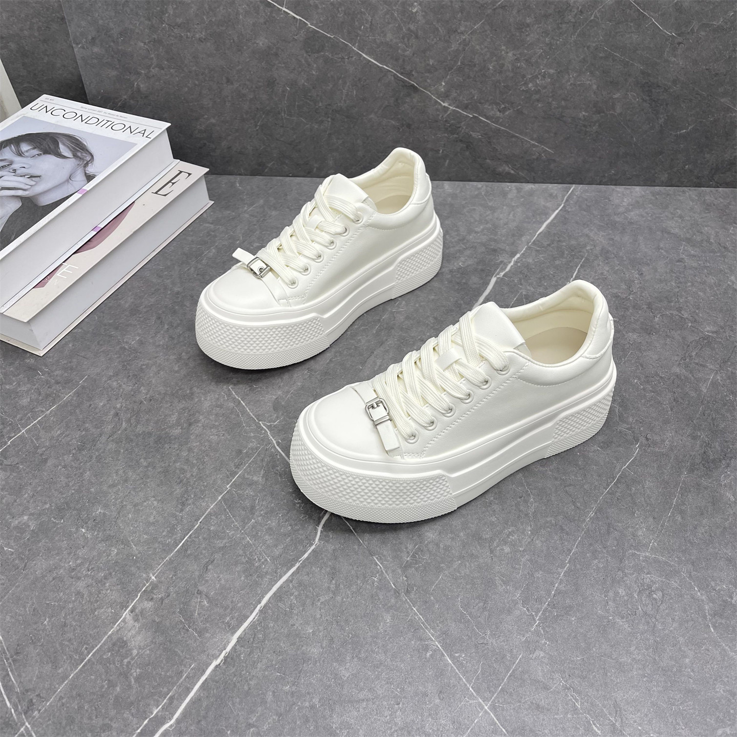 厚底增高小白鞋女2026年春季新款松糕底轻便圆头系带羊皮休闲板鞋,女鞋,时尚休闲鞋,淘宝优惠券,粉丝福利购,淘宝优惠卷