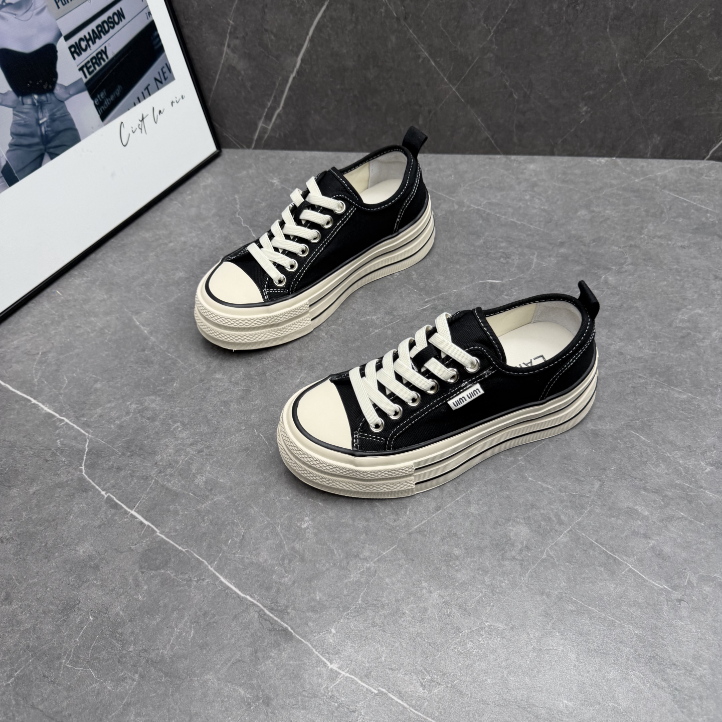 厚底薄款透气帆布鞋女2026春夏季新款软底舒适一脚蹬增高休闲板鞋