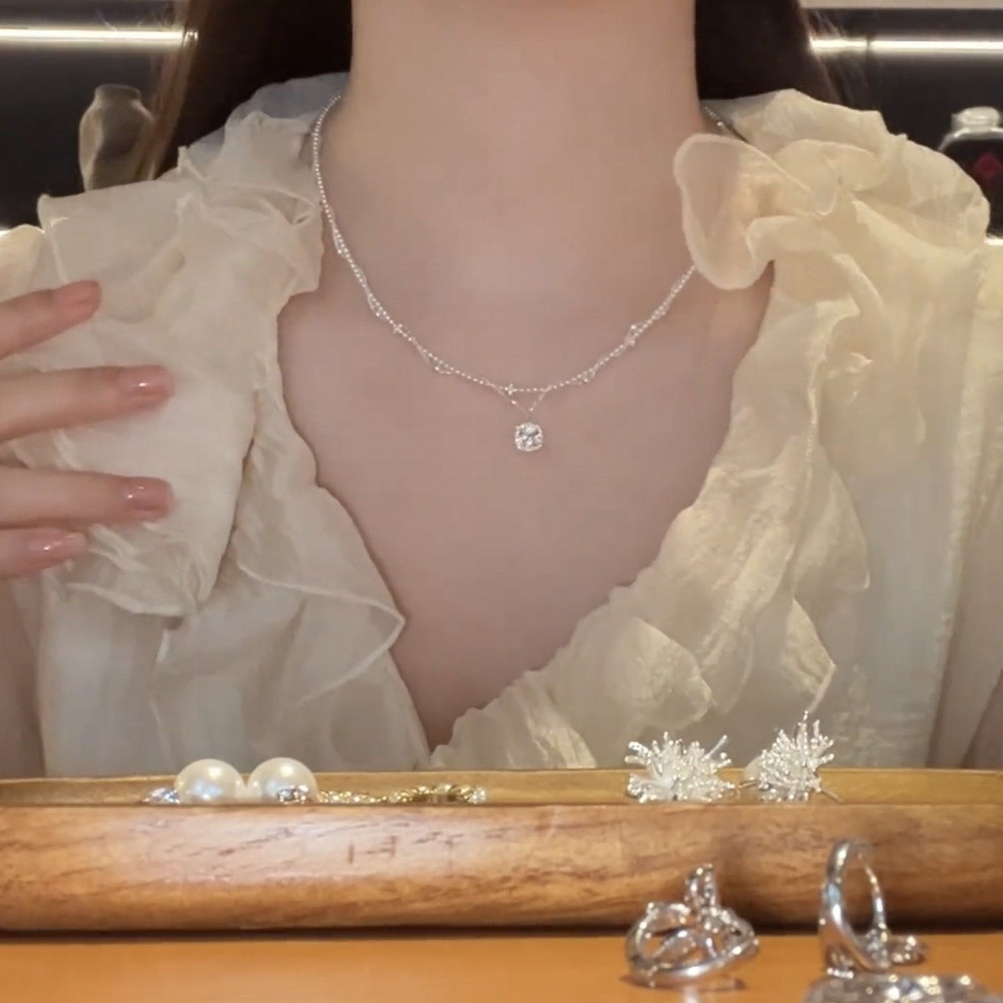 小香风双层叠戴小方糖珍珠项链女