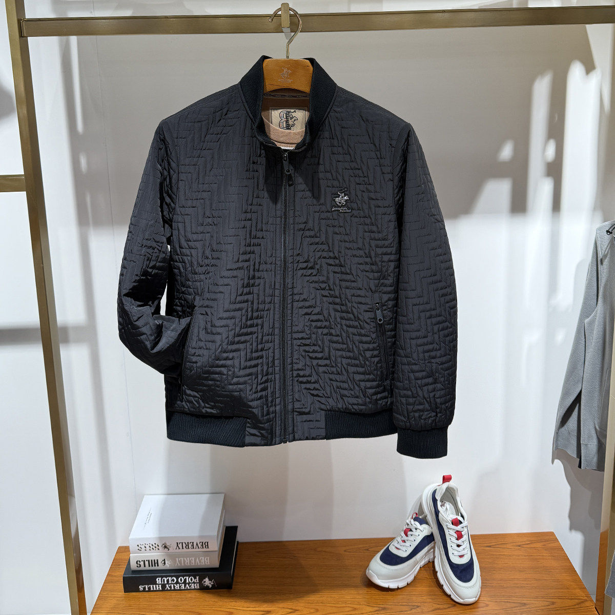 比华利保罗男士棒球领薄棉服