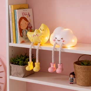 卡通可爱星星月亮云朵桌面摆件儿童房装饰可发光树脂工艺品