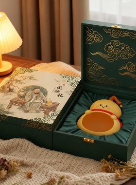 国潮卡通树脂桌面摆件礼盒送礼