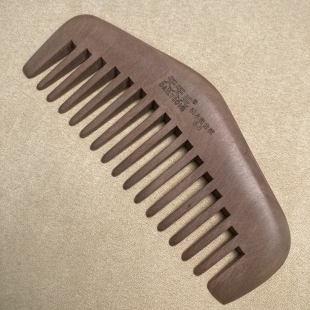 天天见宽齿小木梳精品桃木梳子原木无漆实木防静电防脱发按摩刻字