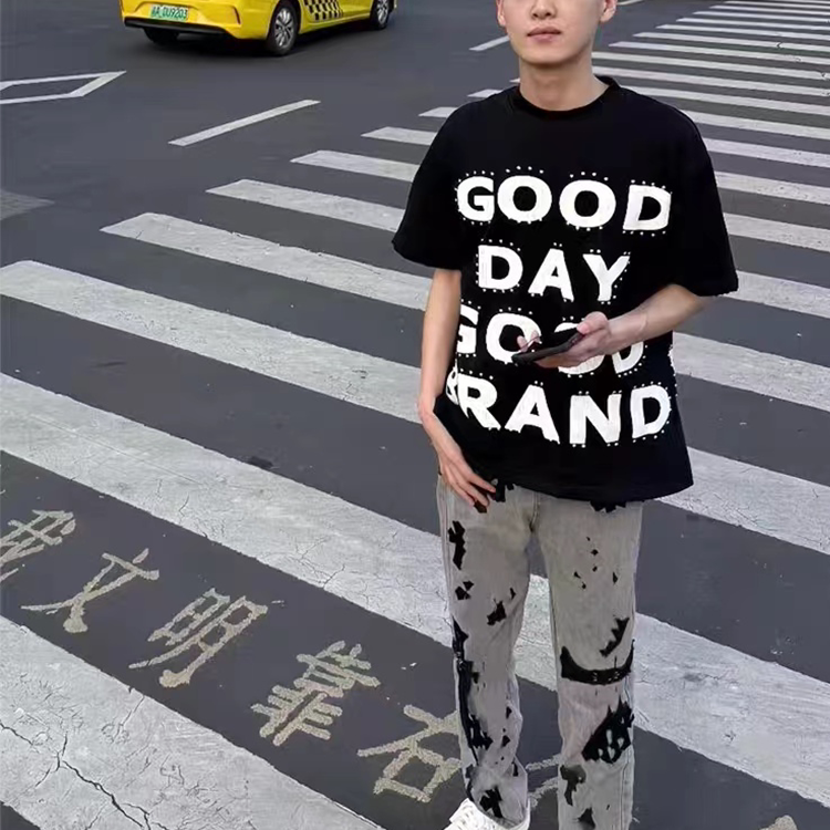 GOODBRAND标语铆钉字母印花T恤