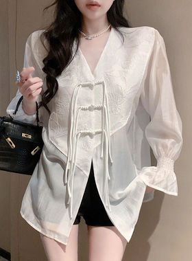 新中式国风复古盘扣气质设计感雪纺衬衫女生夏中长款V领显瘦上衣