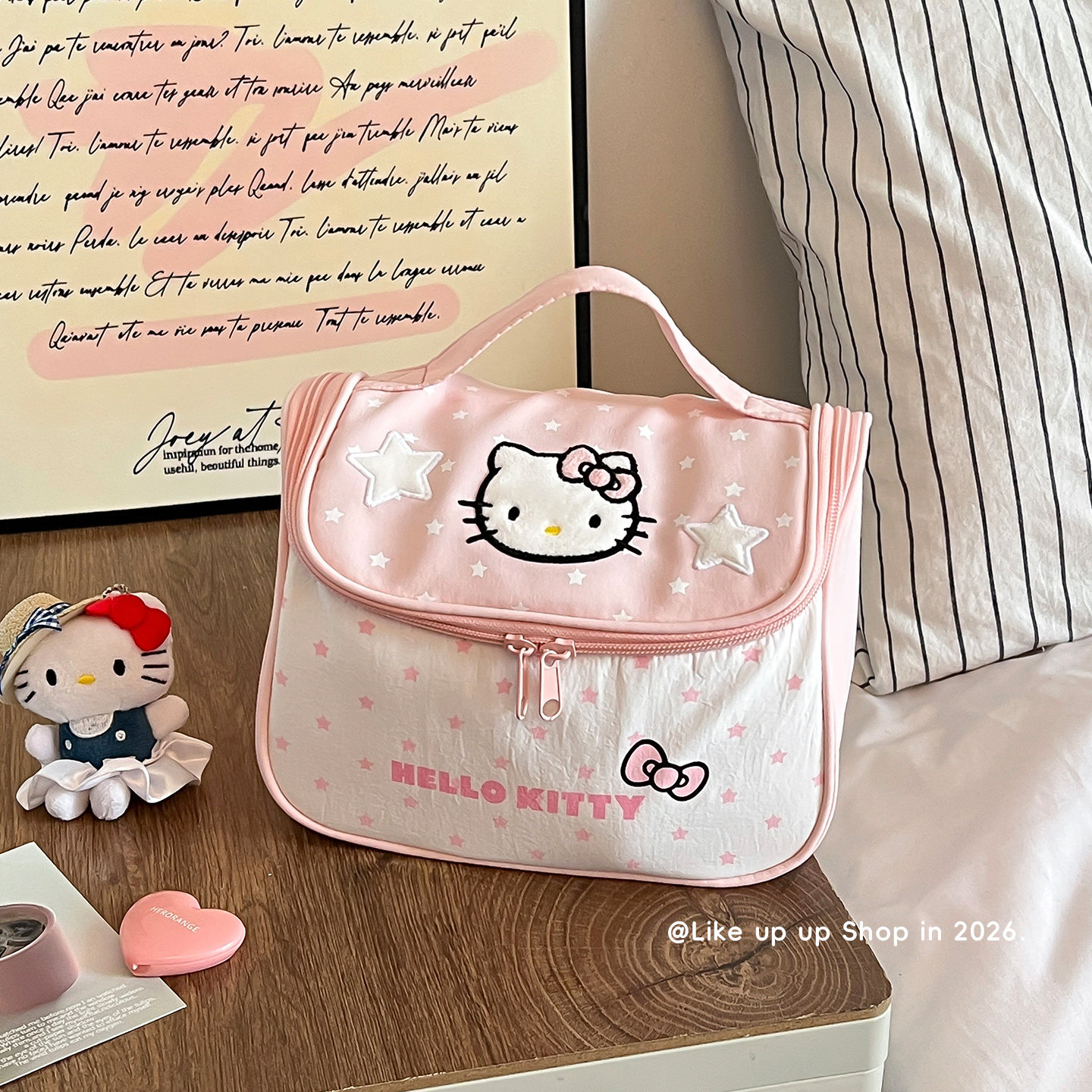 hellokitty化妆包可挂洗漱收纳包化妆品大容量多功能分区外出便携图片