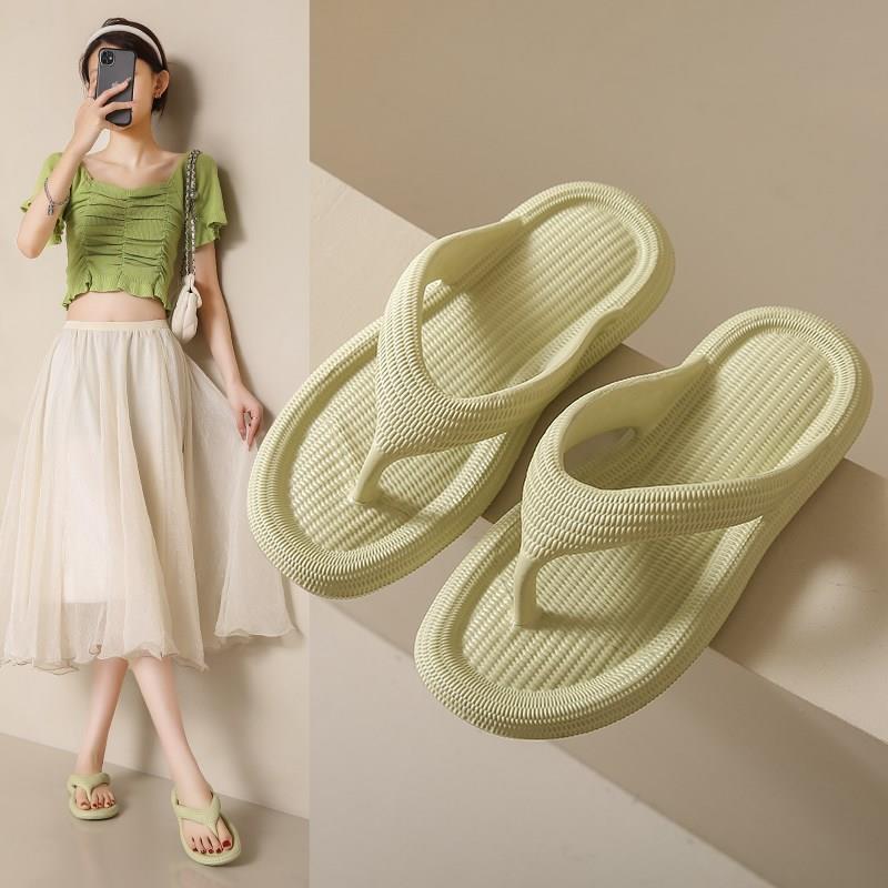 拖鞋女生人字拖女外穿夏季时尚防滑海边旅游沙滩鞋软底夹脚凉拖潮