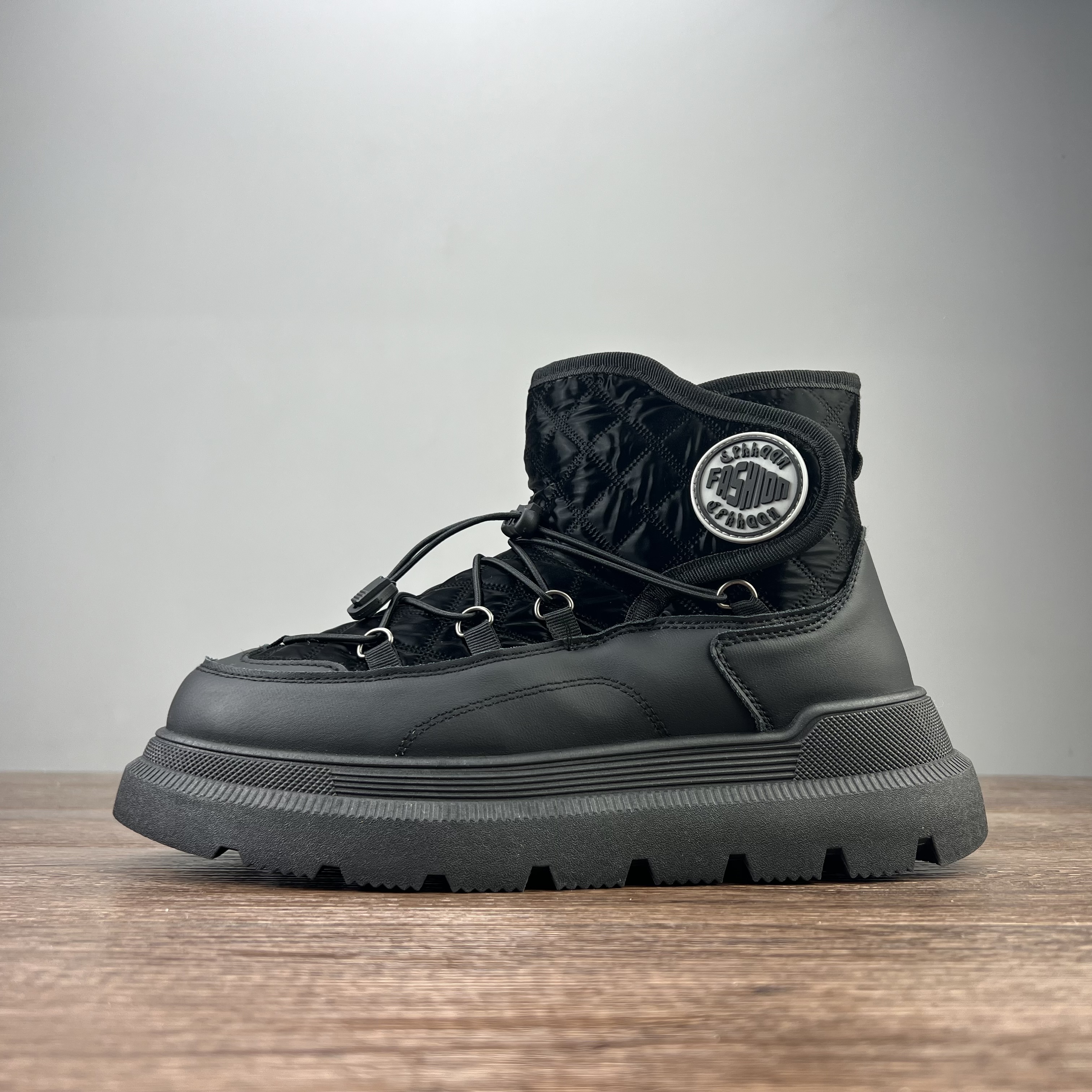 零下40度！外贸男士冬季雪地靴加棉保暖抗冻厚底防滑高帮板鞋韩版