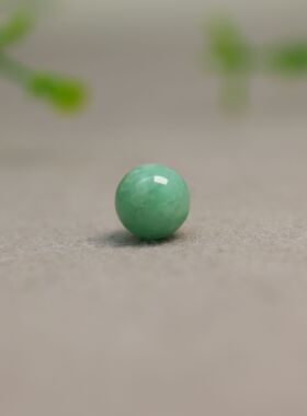 #J441糯种满绿缅甸天然A货翡翠珠子8.5MM素面圆珠吊坠顶珠