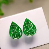 D699一对满色辣绿天然A货翡翠镂空雕花水滴形耳坠花片