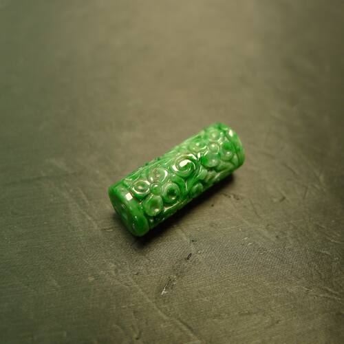 翡翠龙纹雕花圆柱形管珠桶珠