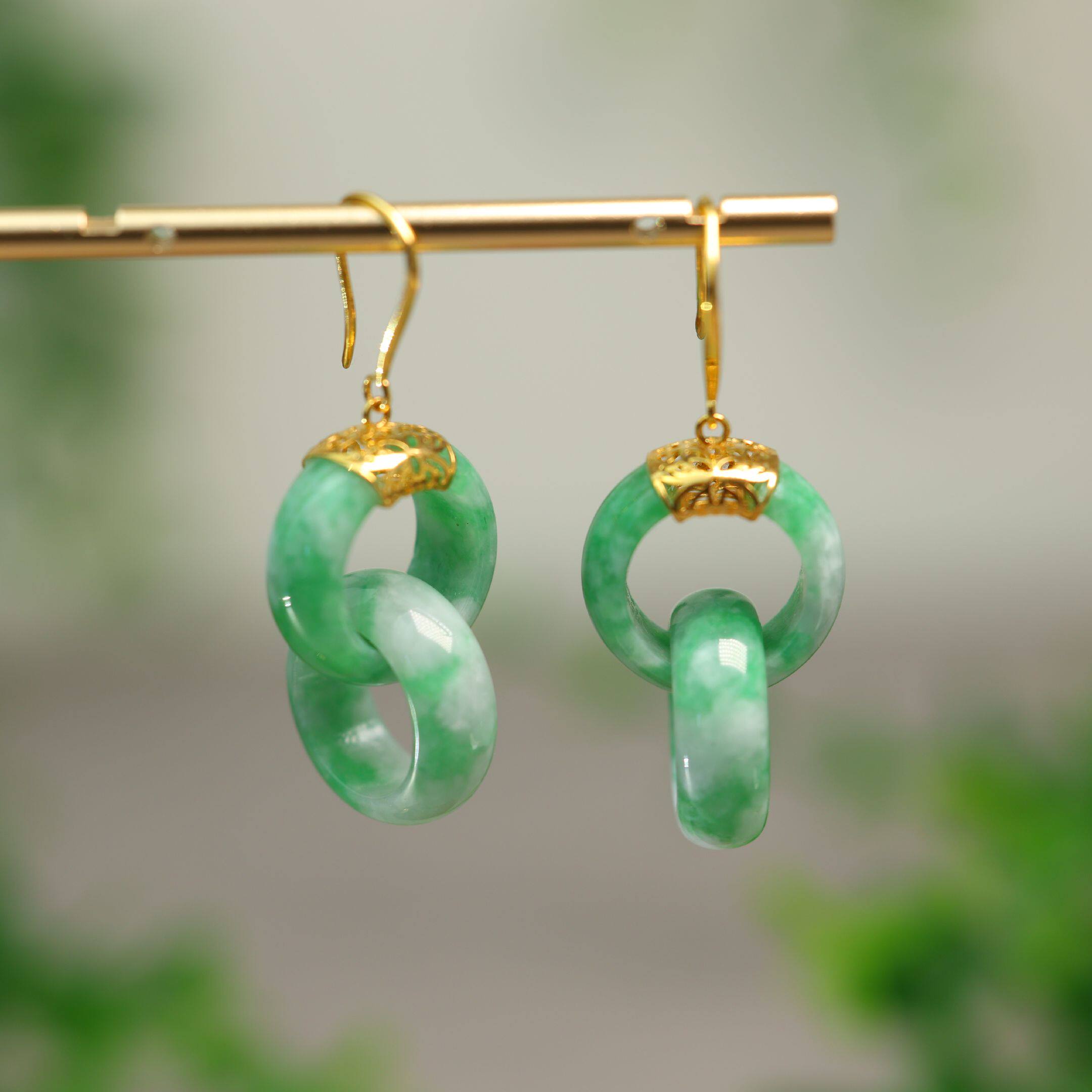 #I206 18K金镶嵌阳绿缅甸天然A货翡翠两连环双环耳坠耳环