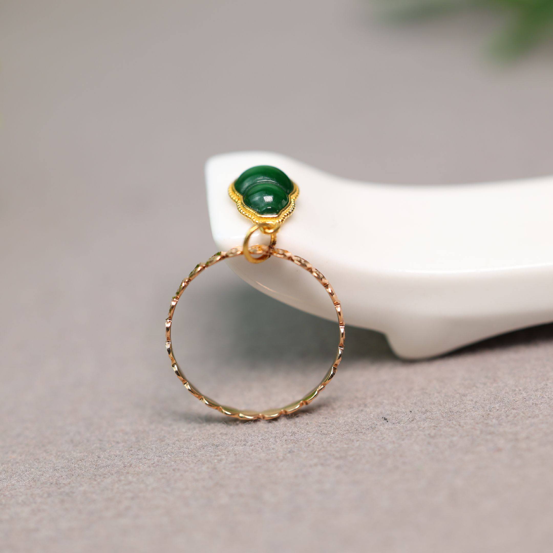 #G164 18K金镶嵌冰种满绿天然A货翡翠葫芦戒指甩戒女戒,珠宝/钻石/翡翠,戒指/指环,淘宝优惠券,粉丝福利购,淘宝优惠卷