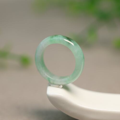 冰糯种飘绿缅甸天然A货翡翠指环