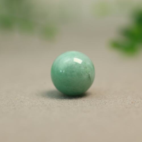 满绿缅甸天然A货翡翠珠子