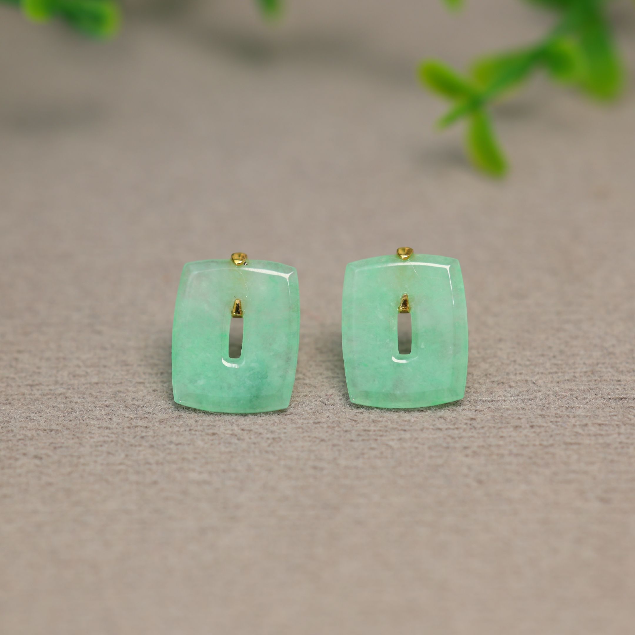 缅甸天然A货翡翠方糖福贝耳钉
