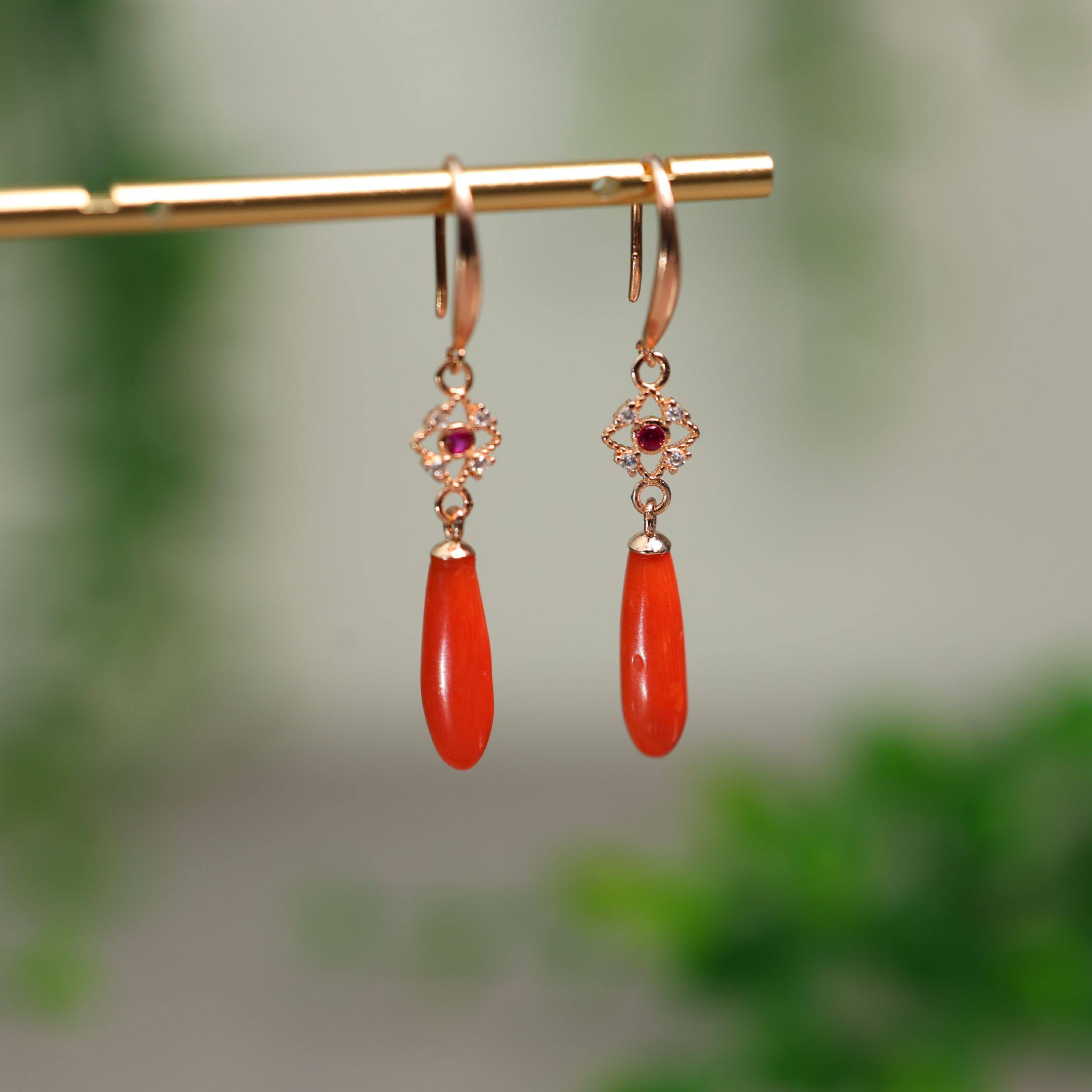 #K646 925银搭配天然红宝镶嵌天然深海红有机红宝水滴形耳坠,珠宝/钻石/翡翠,耳饰,淘宝优惠券,粉丝福利购,淘宝优惠卷