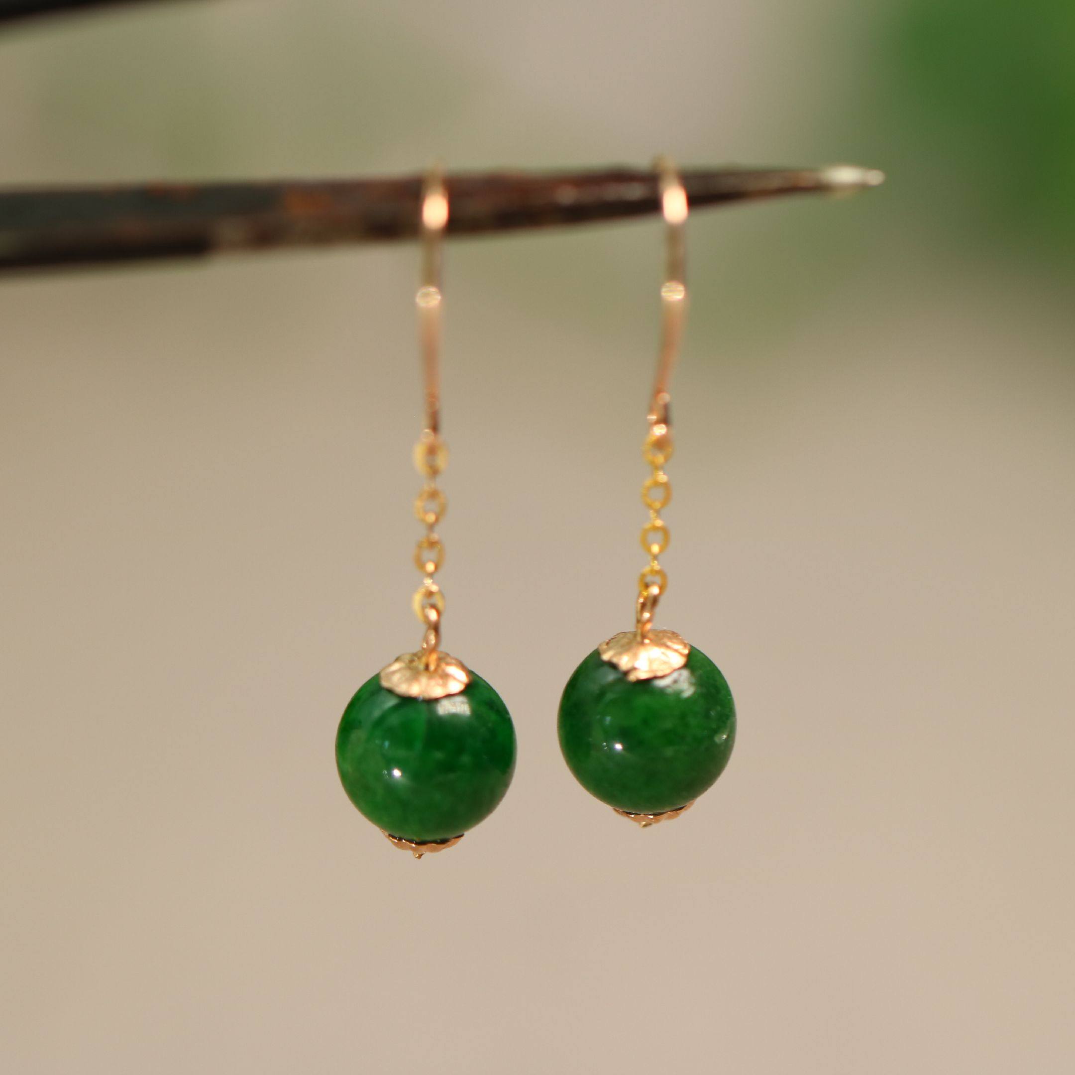 #E447一对18K金镶嵌满色辣绿天然A货翡翠珠子耳坠耳环,珠宝/钻石/翡翠,耳饰,淘宝优惠券,粉丝福利购,淘宝优惠卷