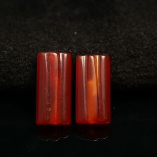 #9754一对红色天然老玛瑙管珠
