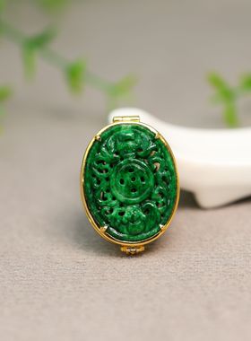 #5864 S925银镀金镶嵌辣绿缅甸天然A货翡翠镂空雕花香囊盒吊坠