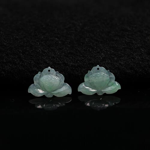 天然A货翡翠莲蓬小花裸石