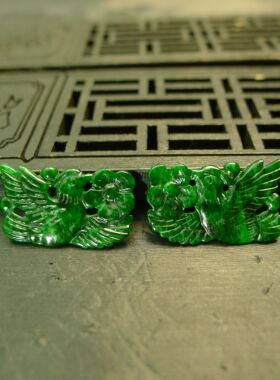 #E013一对冰种辣绿缅甸天然A货翡翠喜上眉梢耳坠花片