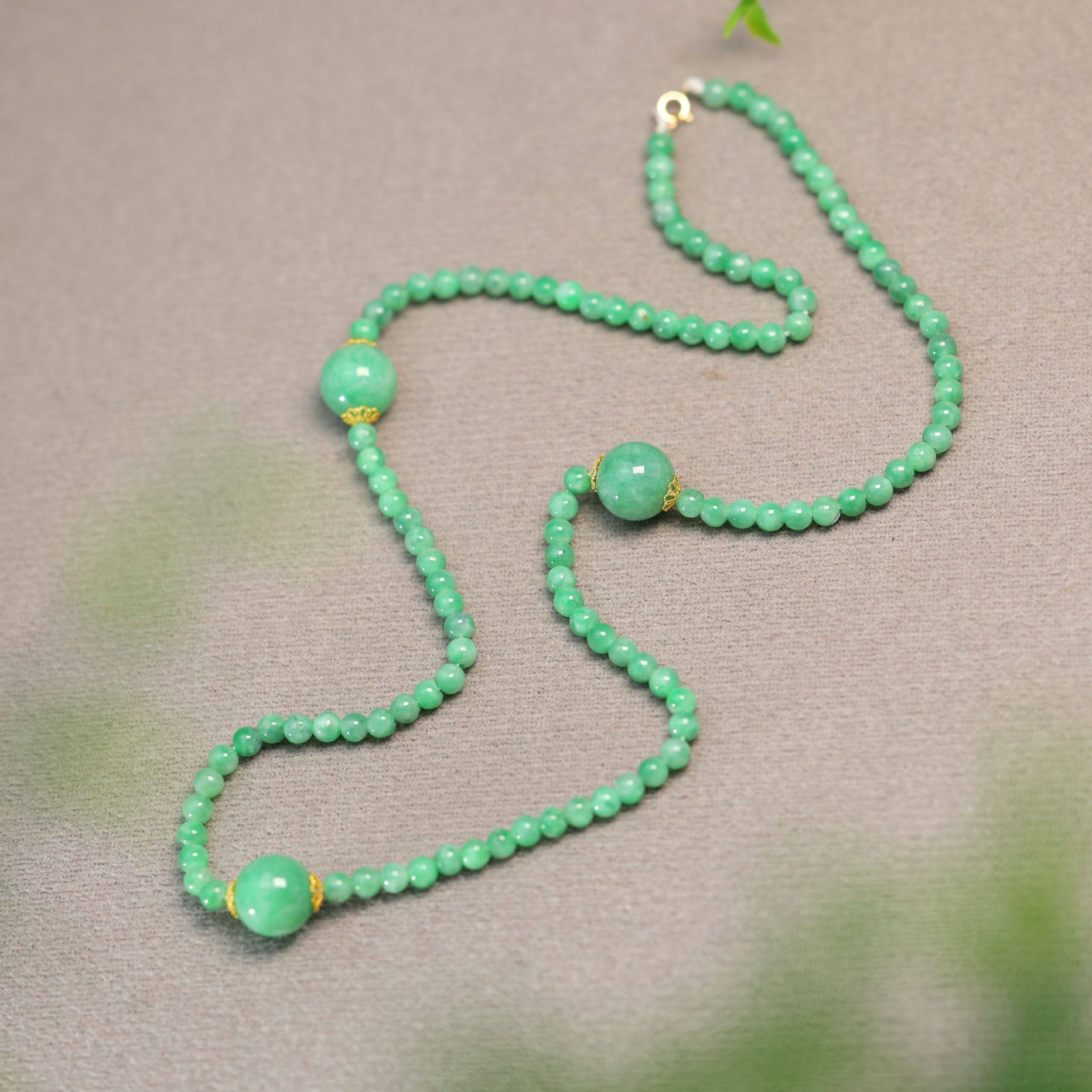 #K477冰糯底阳绿缅甸天然A货翡翠小米珠圆珠子锁骨项链