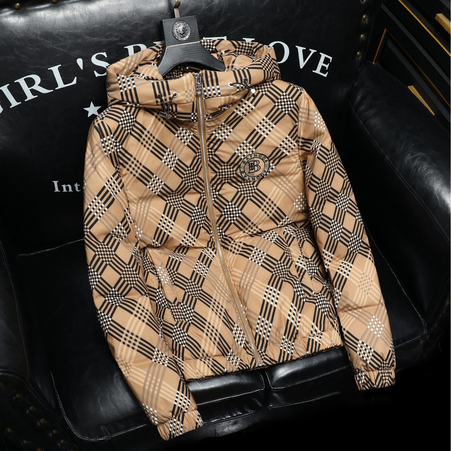 雷迪波尔官方欧货冬季新款男士连帽羽绒服高端休闲轻奢90白鸭绒加