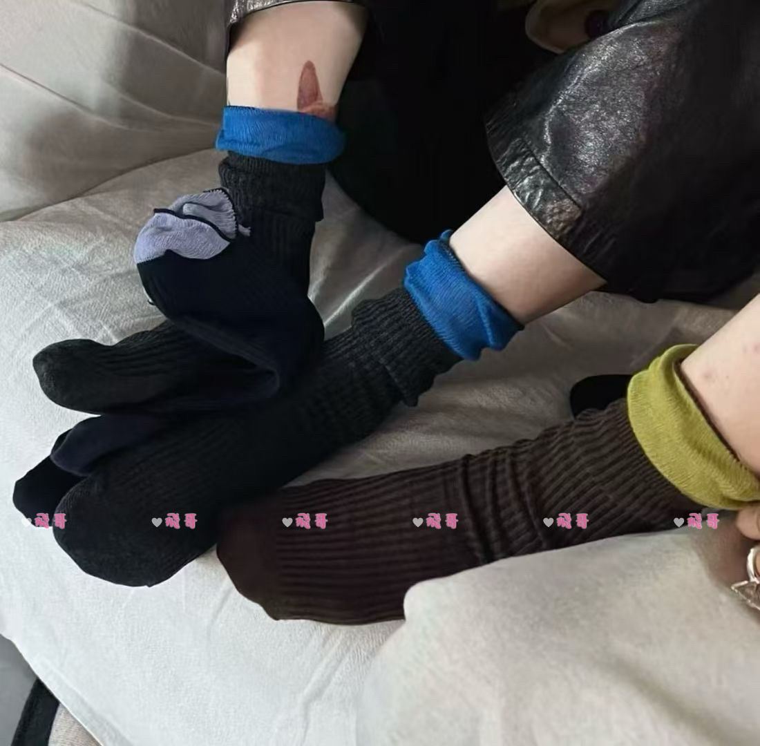 2025秋季新款女袜欧货个性撞中筒袜