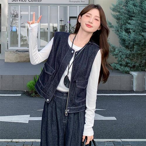 韩版牛仔马甲两件套女2026秋季新款显瘦百搭套装老钱风特别法式2