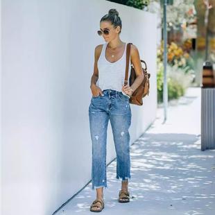 washed nine-point ripped light casual jeans blue Womens